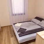 Sunnyside Nyaralo 索尔沃什