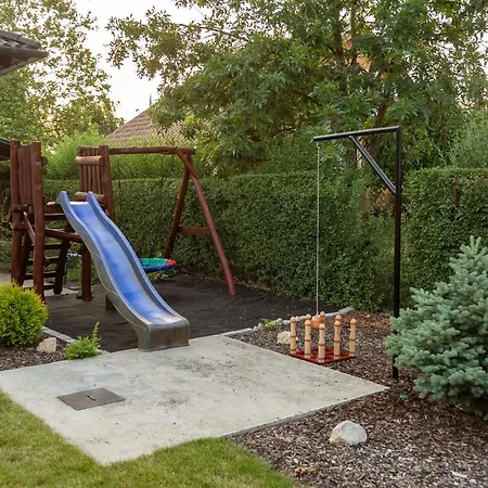 Sunnyside Nyaralo Holiday home Szarvas